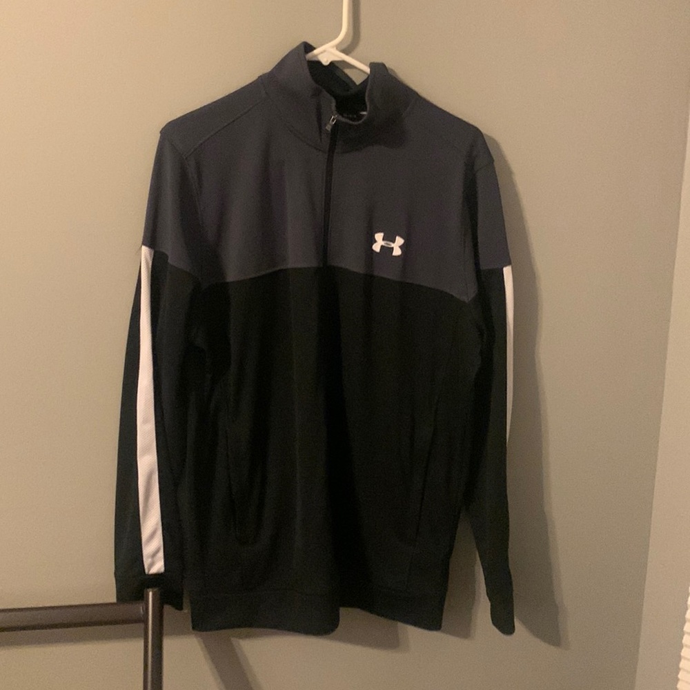 UA 1/4 zip Men’s L